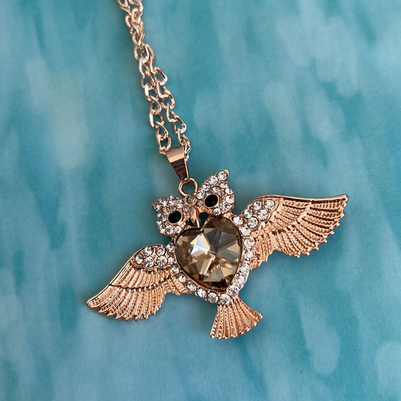 Owl Necklace Pendant Chain 15.5" (lenght) approx. - Picture 4 of 12
